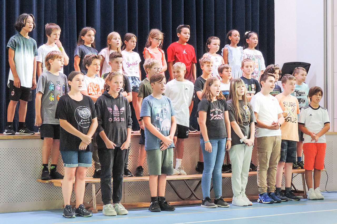 thumbnail: ammaenner-trafen-sich-in-veltheim