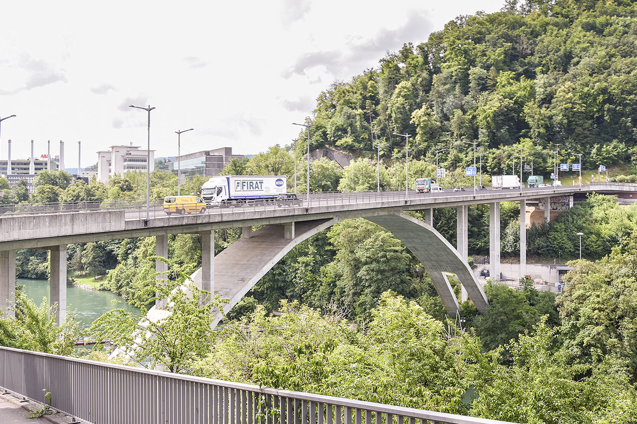 thumbnail: verkehrsmagnet-statt-entlastungsbau