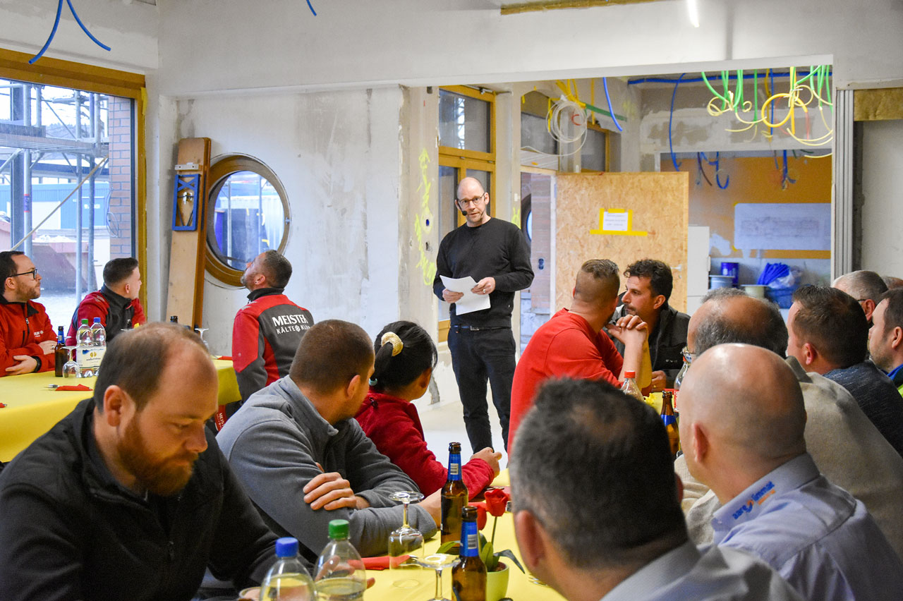 thumbnail: die-vorfreude-auf-die-rueckkehr-steigt