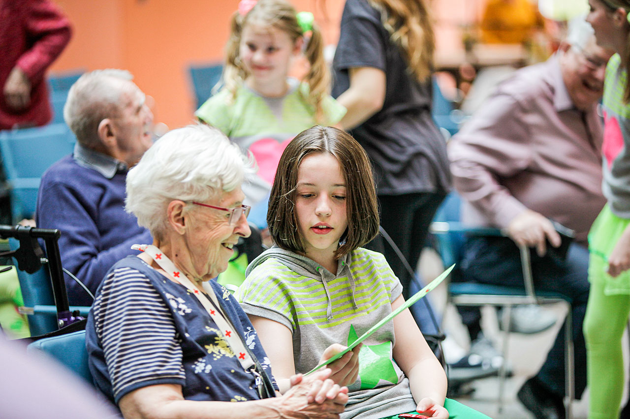 thumbnail: singen-fuer-mehr-farbe-im-leben