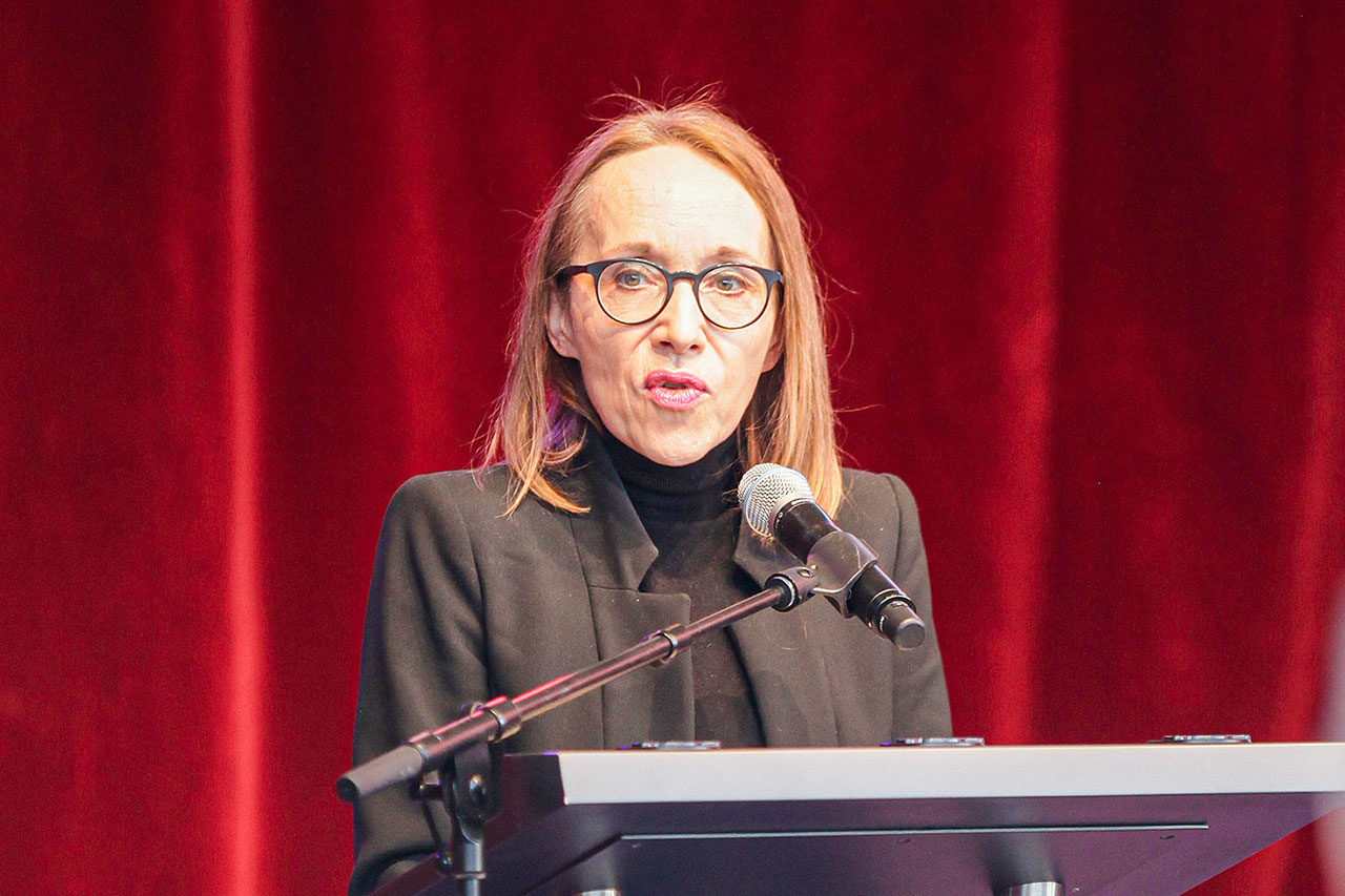 thumbnail: die-badenfahrt-auf-seiten-gebannt