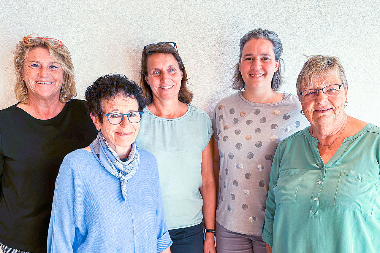 thumbnail: sie-bringen-andere-zum-strahlen