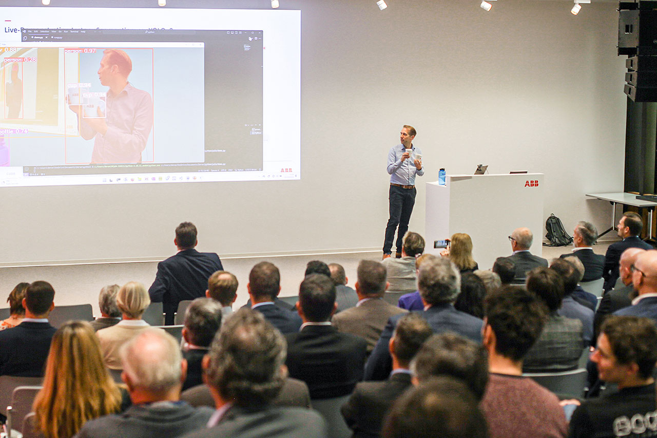 thumbnail: health-innovation-hub-aargau