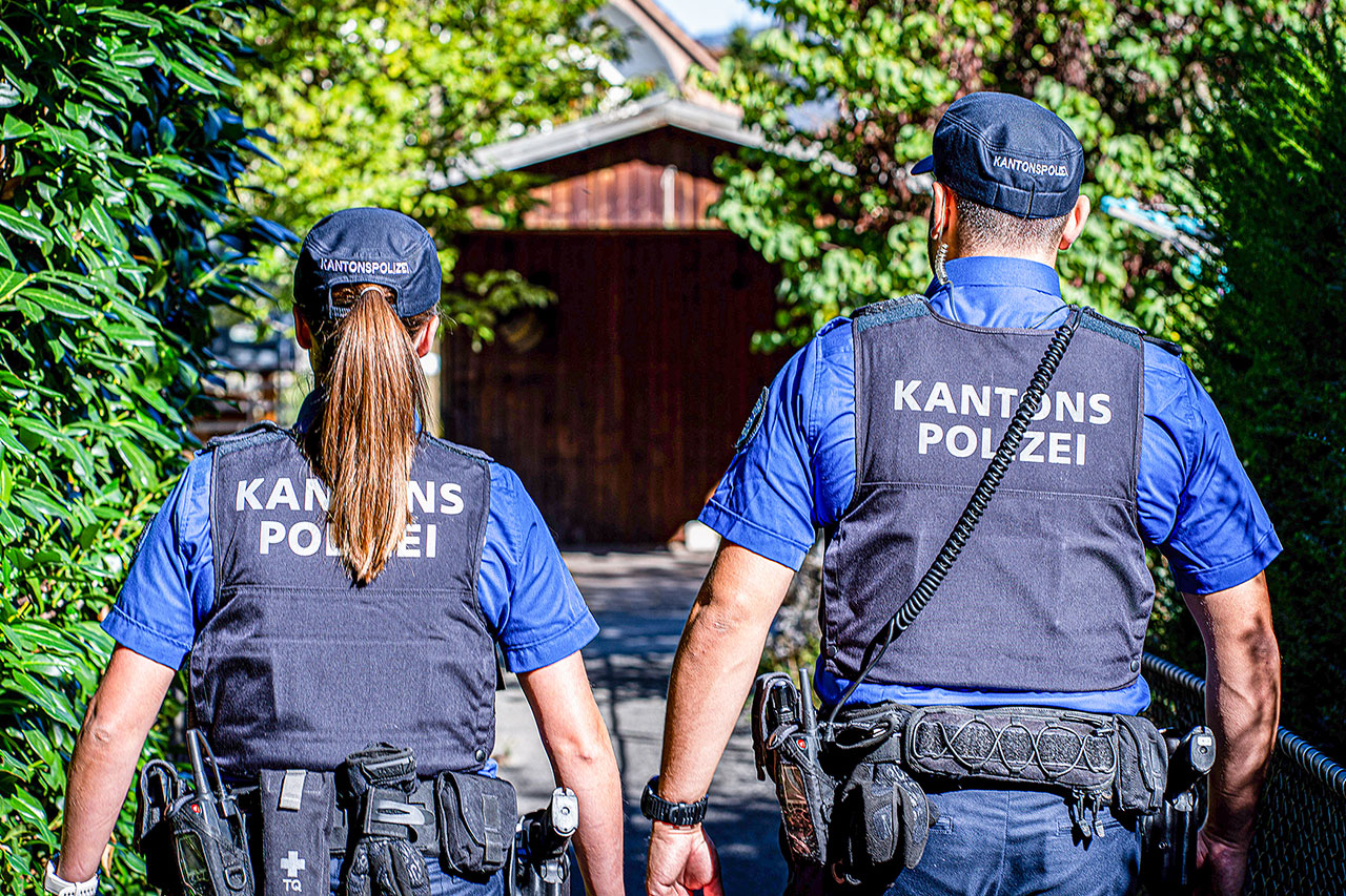 thumbnail: einheitspolizei-ist-geschichte