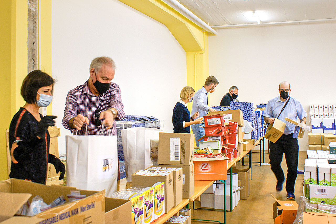 thumbnail: sammlung-fuer-naturalspenden