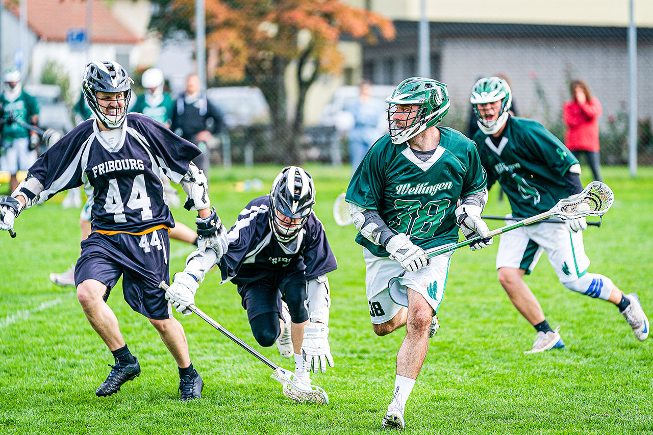 thumbnail: lacrosse-spektakel-an-der-limmat