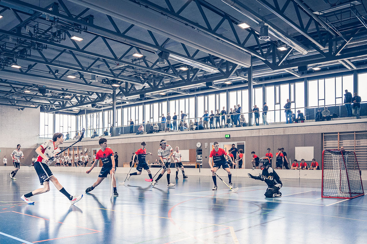 thumbnail: unihockeyverein-mit-500-mitgliedern