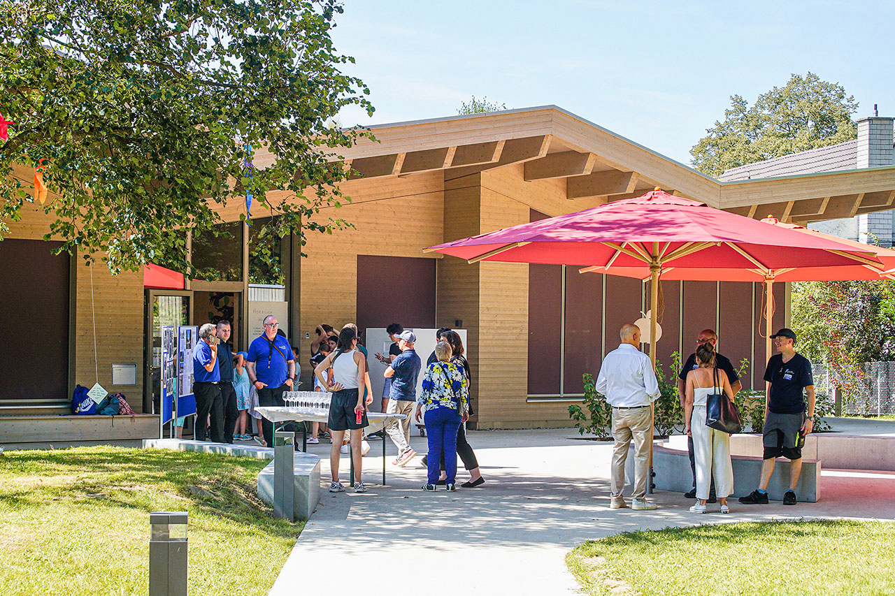 thumbnail: feierliche-einweihung-des-kindergartens