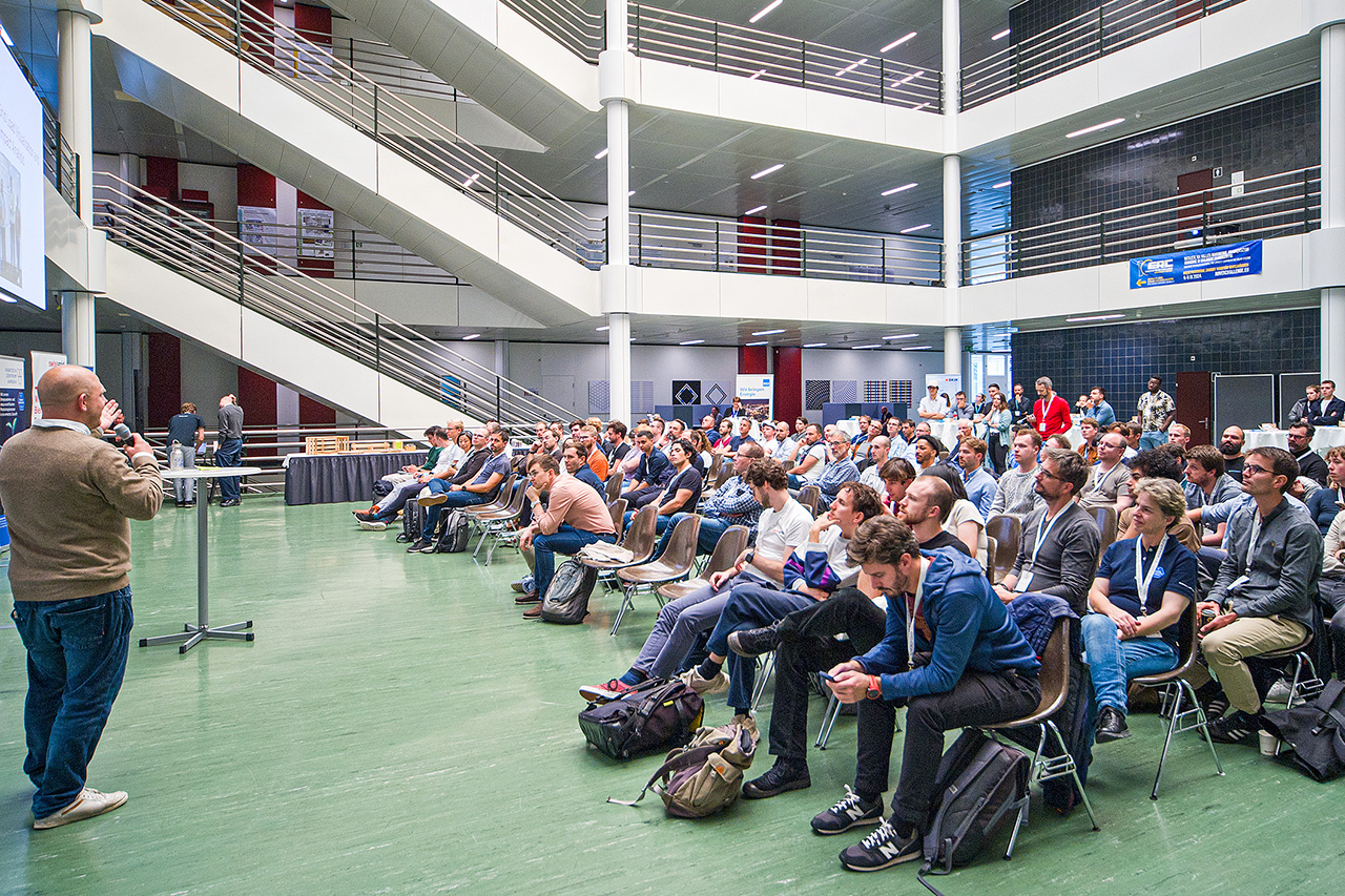 thumbnail: mit-schwarmwissen-zur-loesung