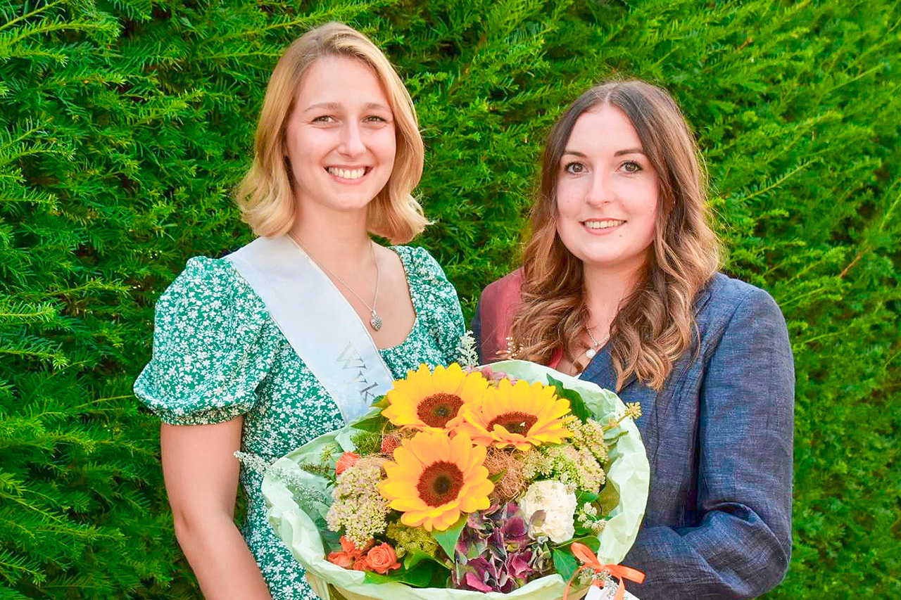 thumbnail: neue-wykoenigin-in-festvorfreude