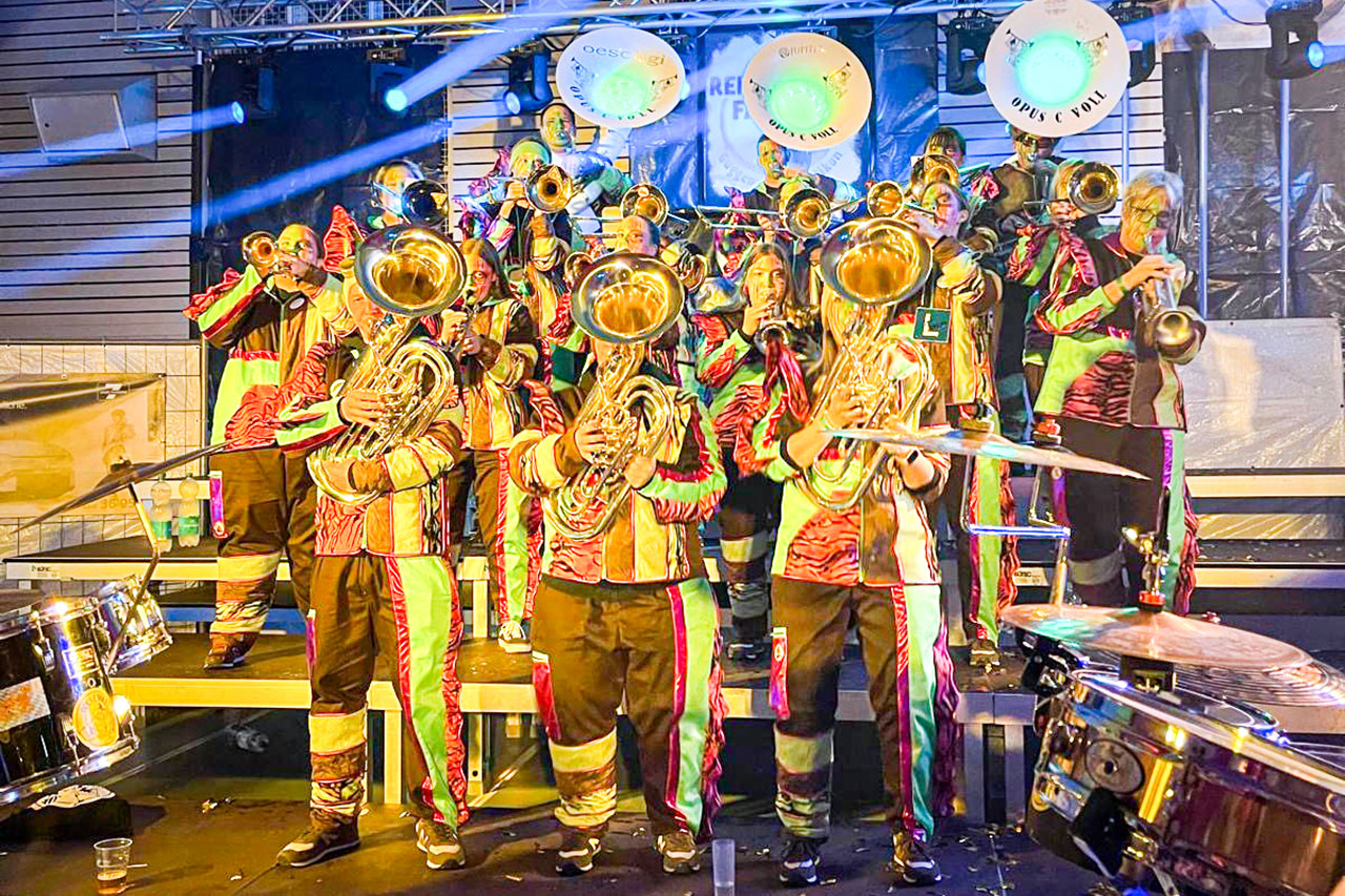 thumbnail: schnupperausflug-mit-der-gugge