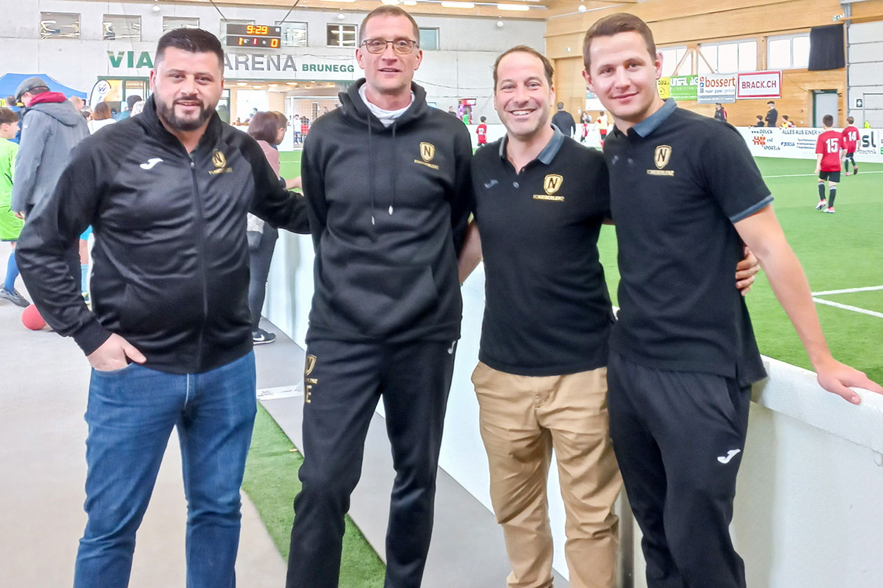 thumbnail: begegnungen-auf-dem-kunstrasen