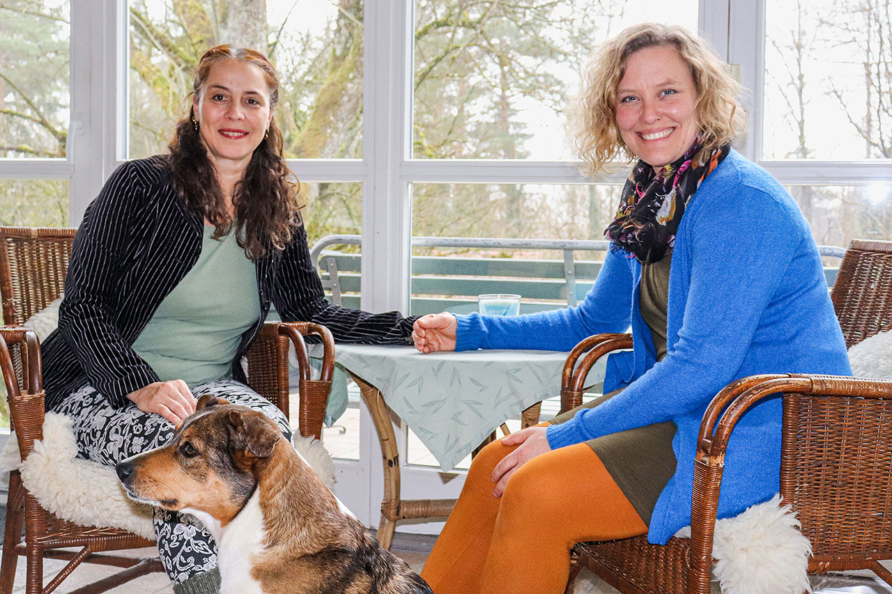 thumbnail: zwei-frauen-uebernehmen