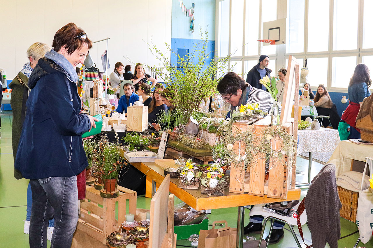 thumbnail: fruehlingserwachen-am-markt