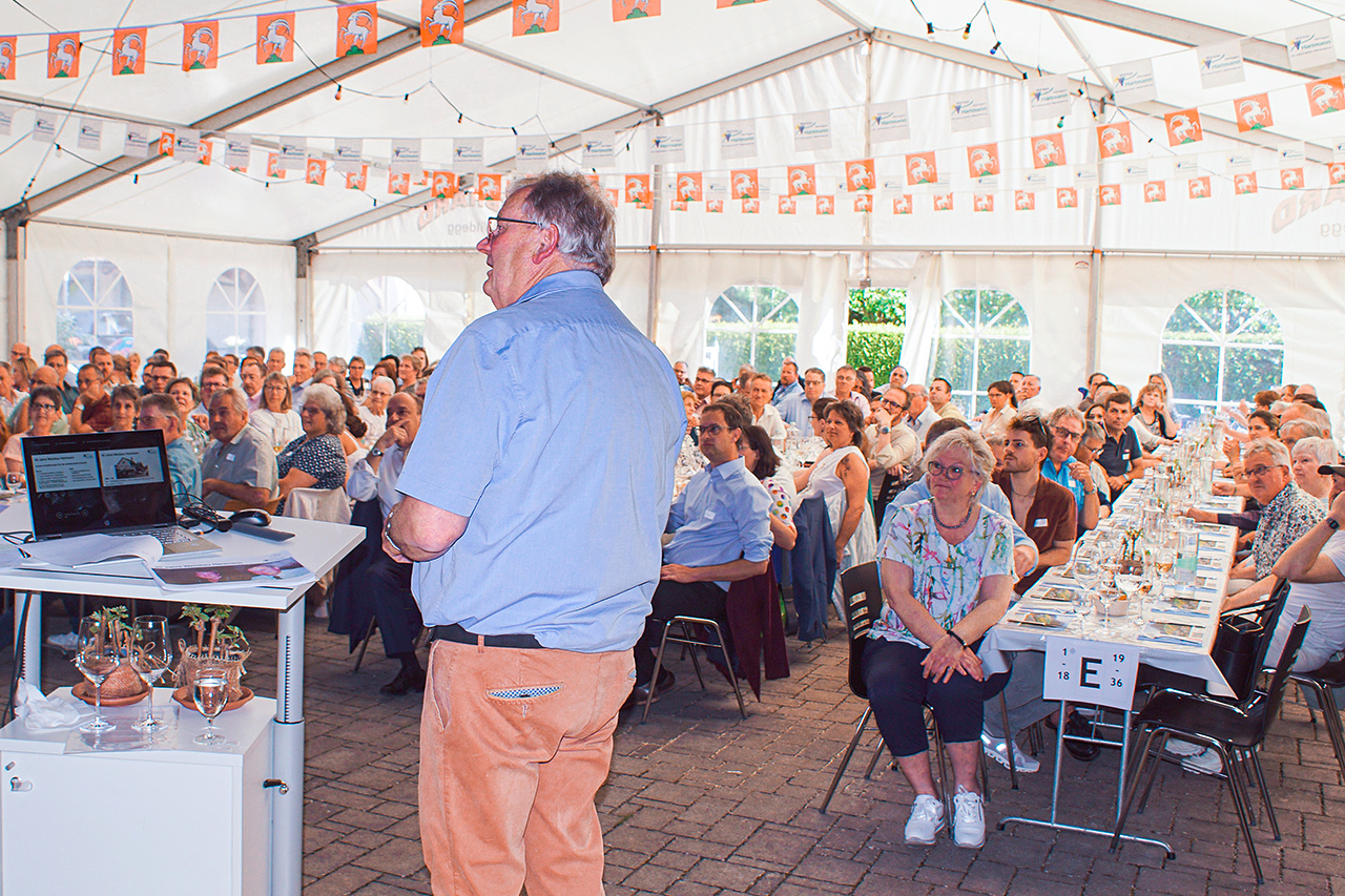 thumbnail: anerkennung-fuer-ein-lebenswerk