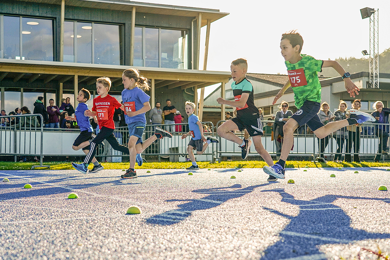 thumbnail: sprintkrimis-auf-der-bahn