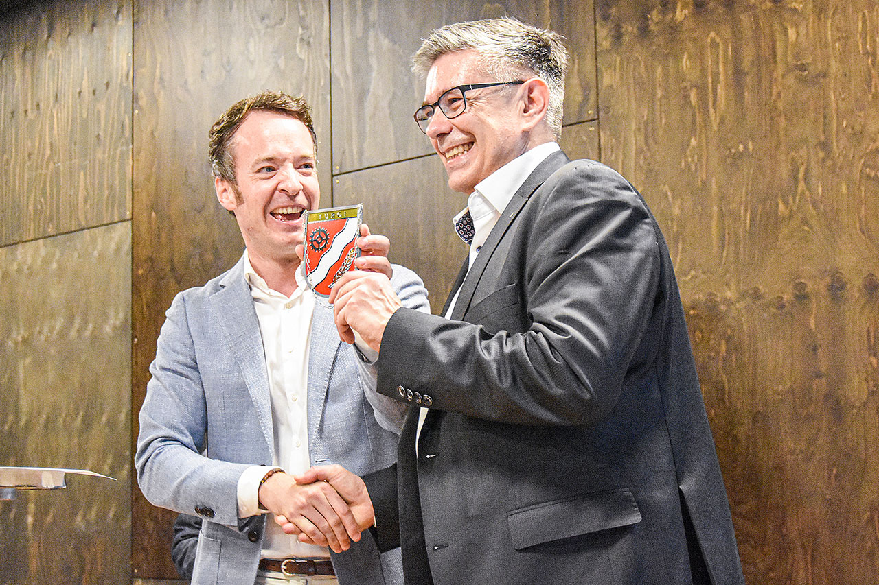 thumbnail: rueckschau-auf-500-tage-fusion