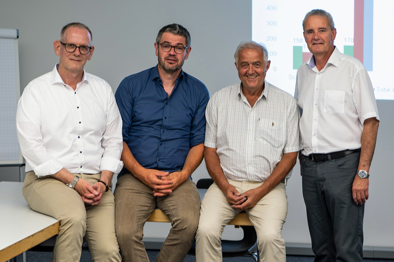 thumbnail: die-grossgemeinde-surbtal-ist-vom-tisch