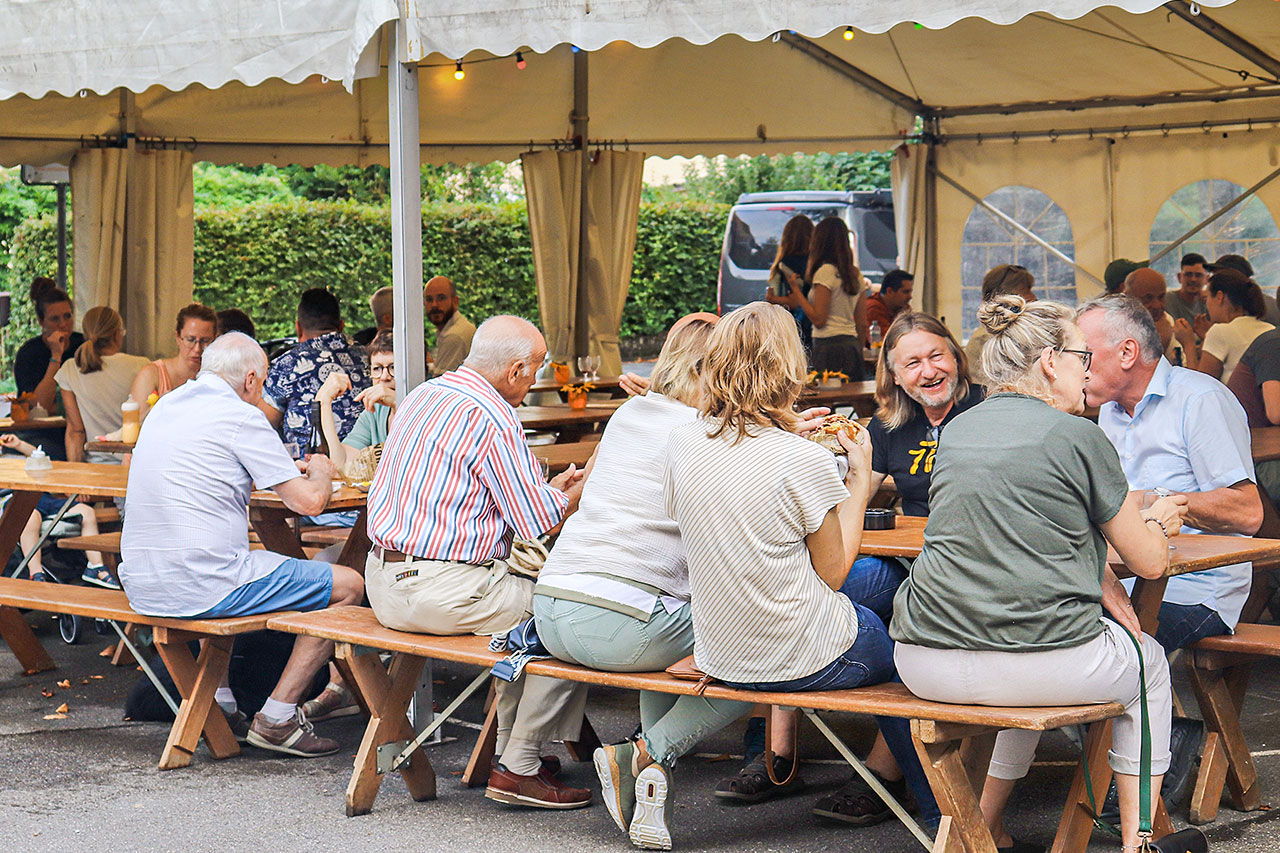 thumbnail: seenachtszauber-a-la-freienwil