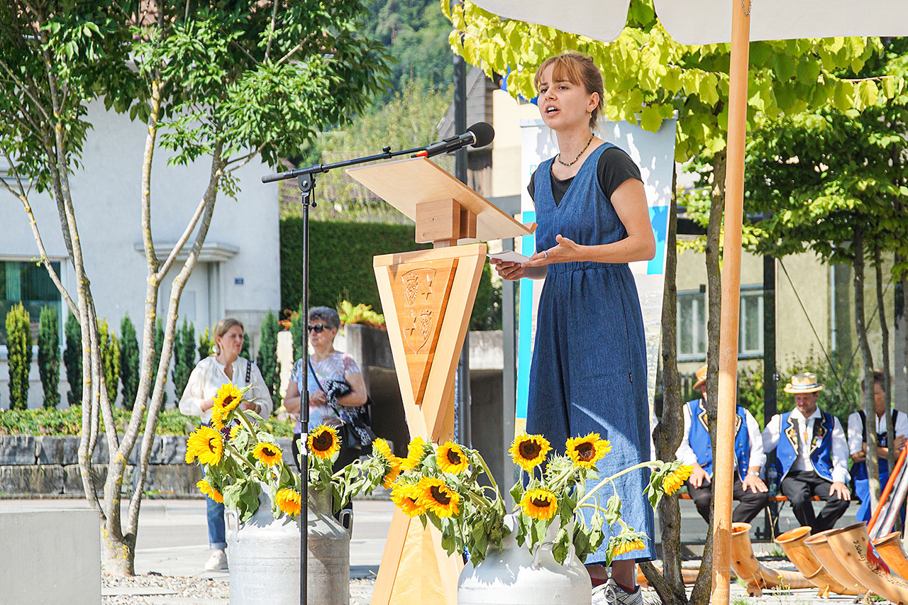 thumbnail: die-eigene-stimme-hoerbar-machen