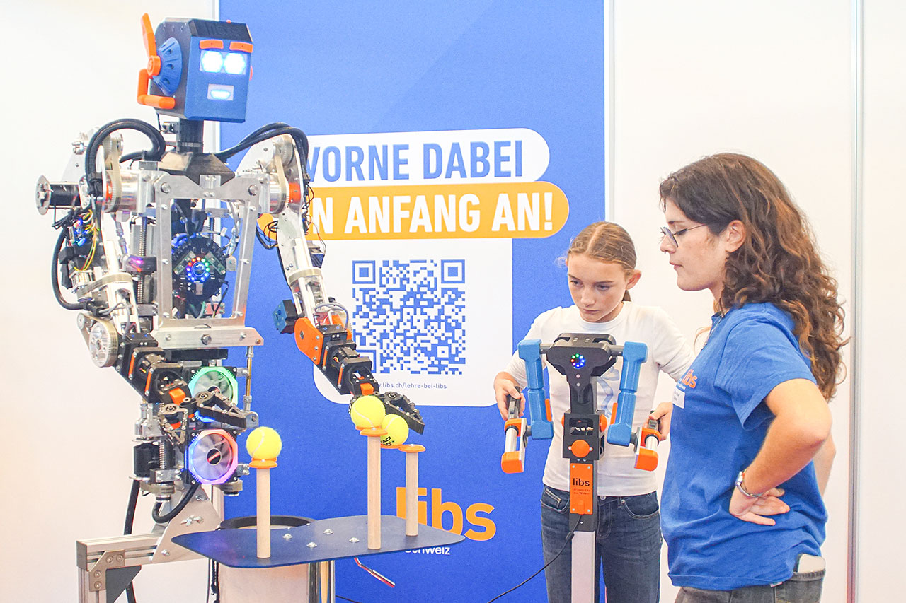 thumbnail: grosse-vielfalt-an-ausbildungswegen