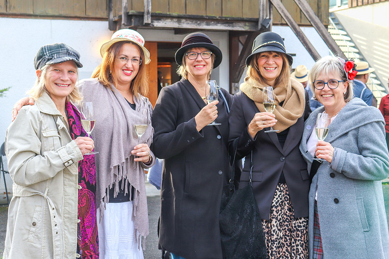 thumbnail: vom-bauernhof-direkt-zur-queen