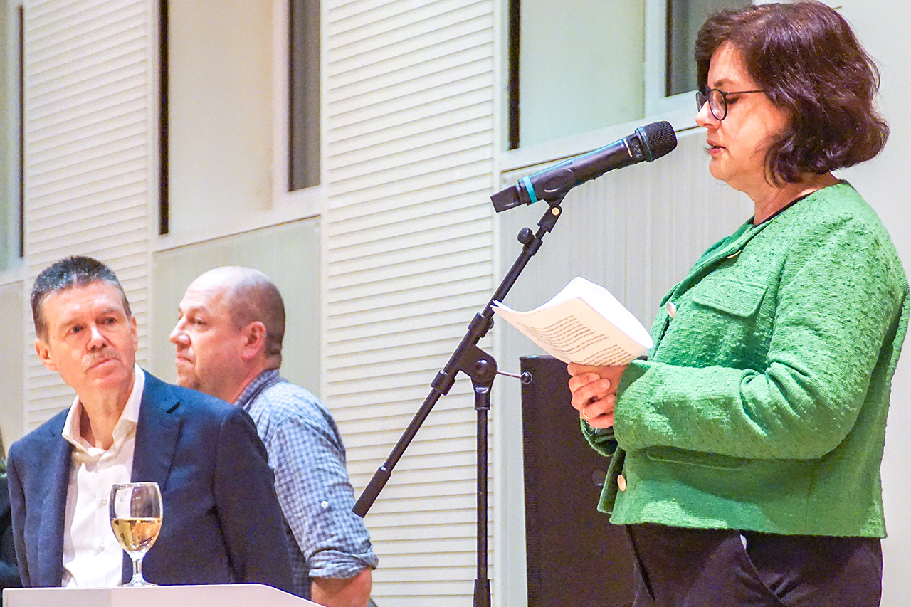 thumbnail: friede-beginnt-in-den-herzen