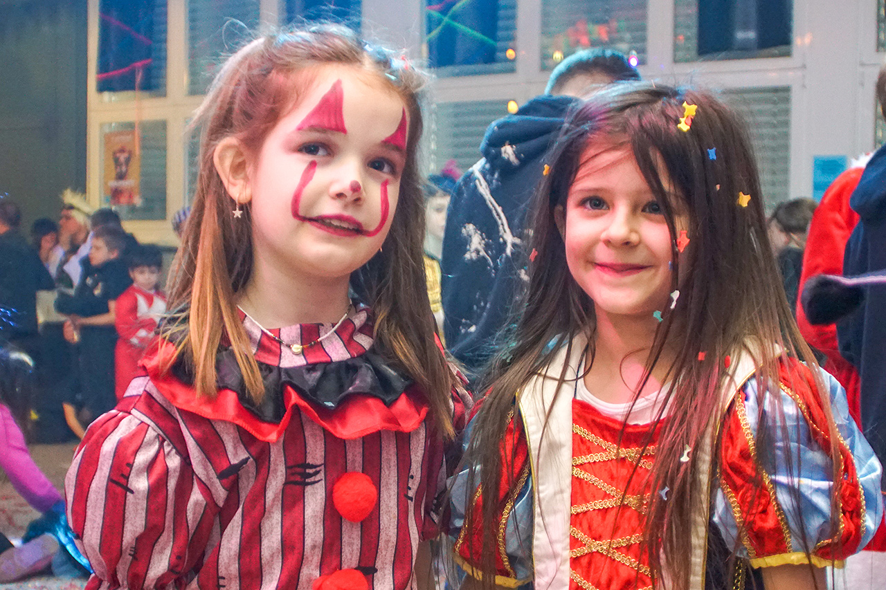 thumbnail: keiner-zu-klein-ein-fasnaechtler-zu-sein