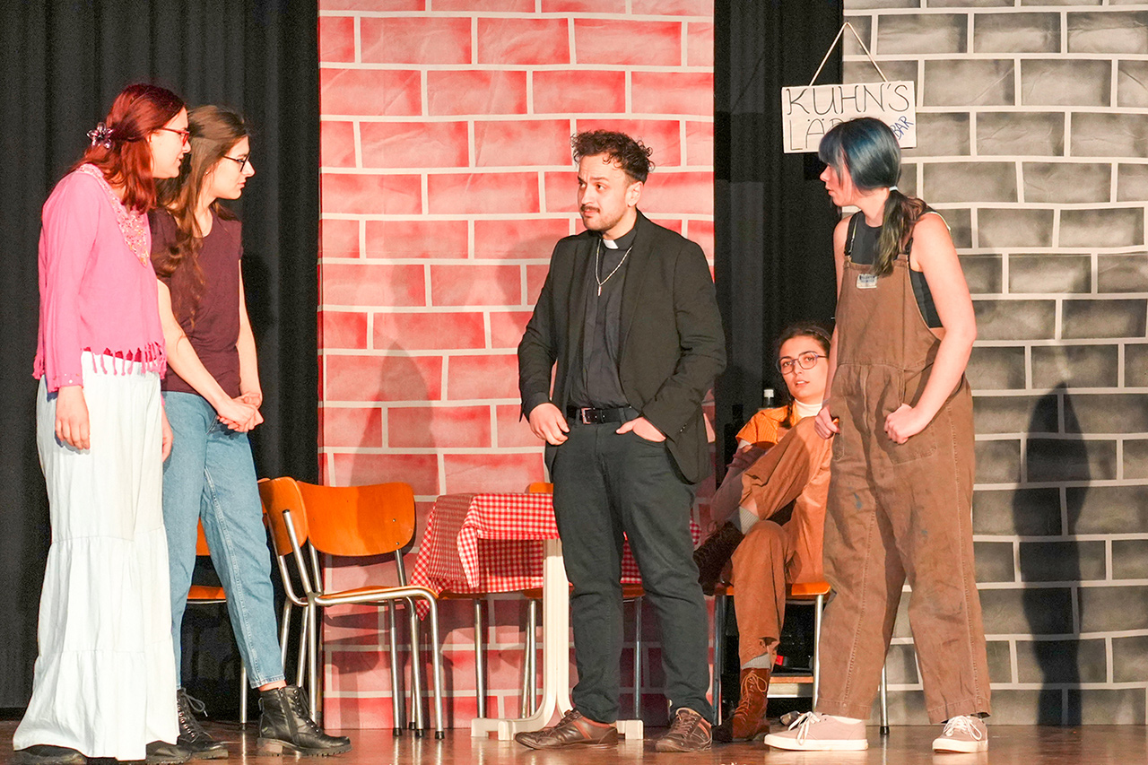 thumbnail: ein-stueck-aus-eigener-feder