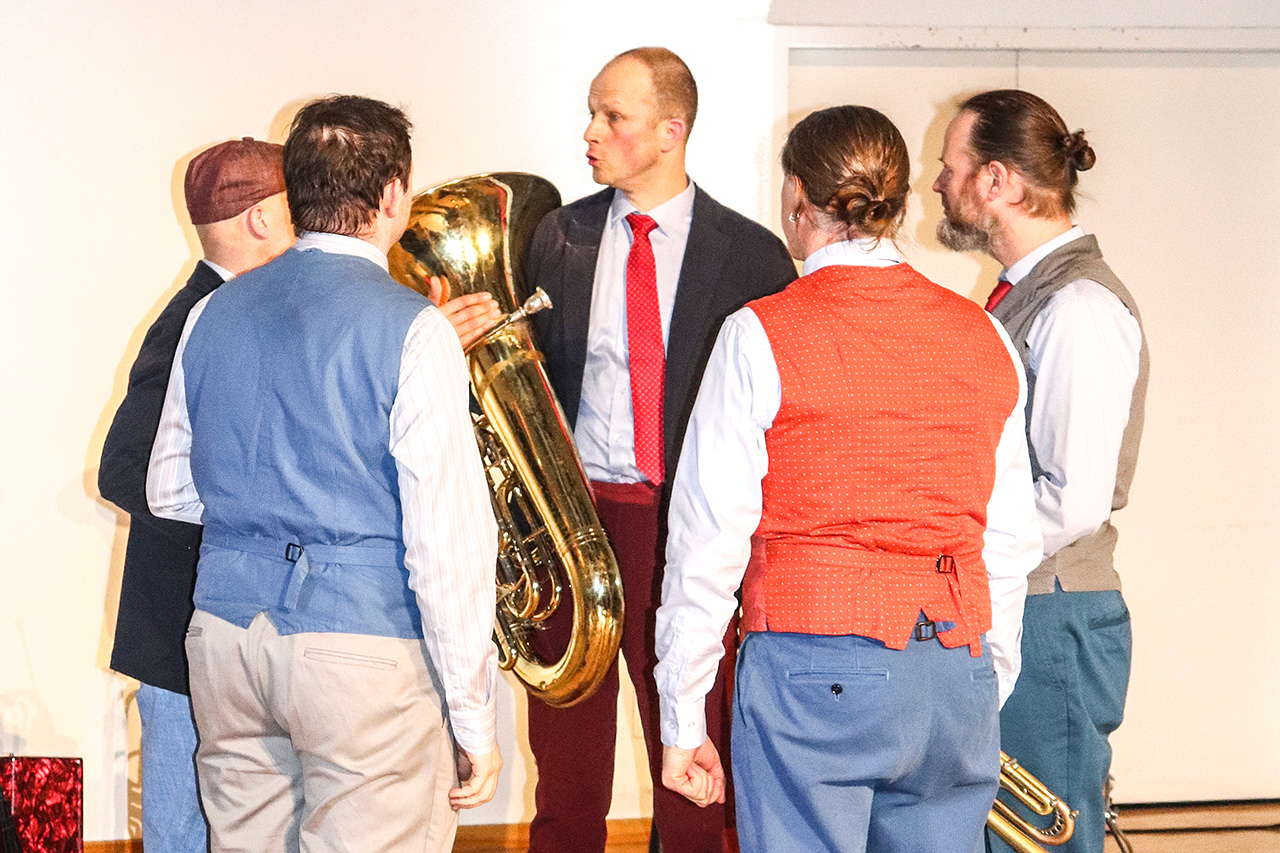 thumbnail: das-geteilte-glueck