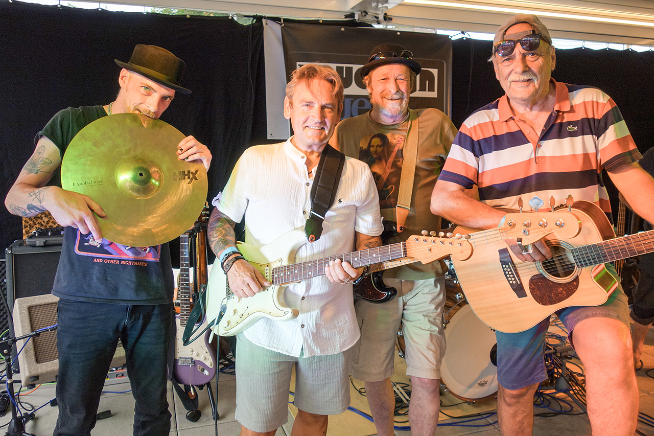 thumbnail: ringelsocken-pizza-und-bluesrock